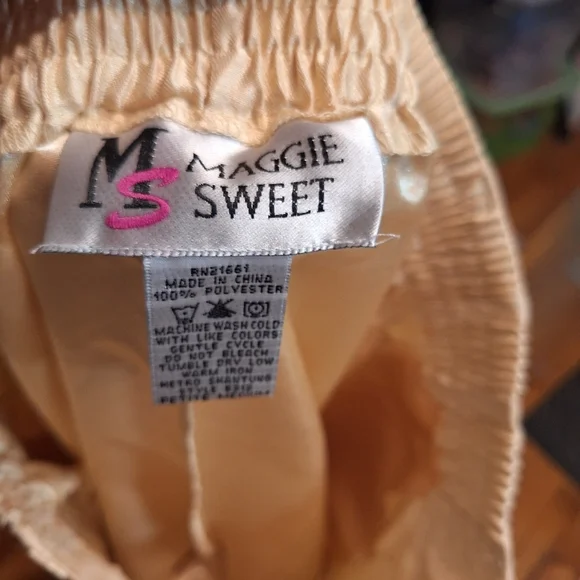 3 Piece Vintage Set Maggie Sweet Petite Medium Fancy Evening Silk Look Asian - Picture 7 of 8